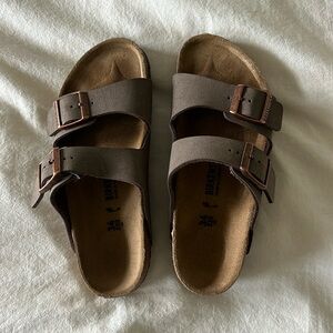Birkenstock Arizona Kids Mocha Brown Birkibuc 2 Strap Sandals Buckle Size 34